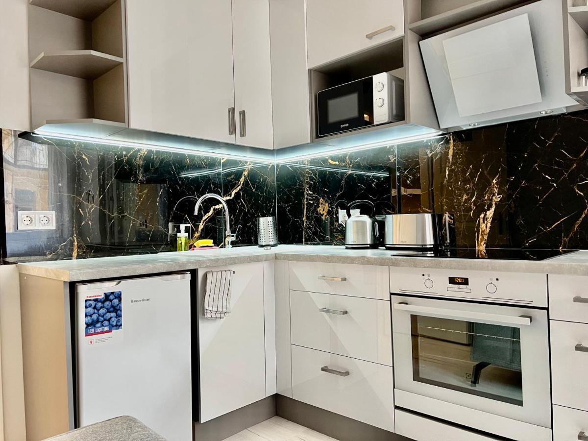 N24 Apartments By Small Home บูดาเปสต์ ภายนอก รูปภาพ