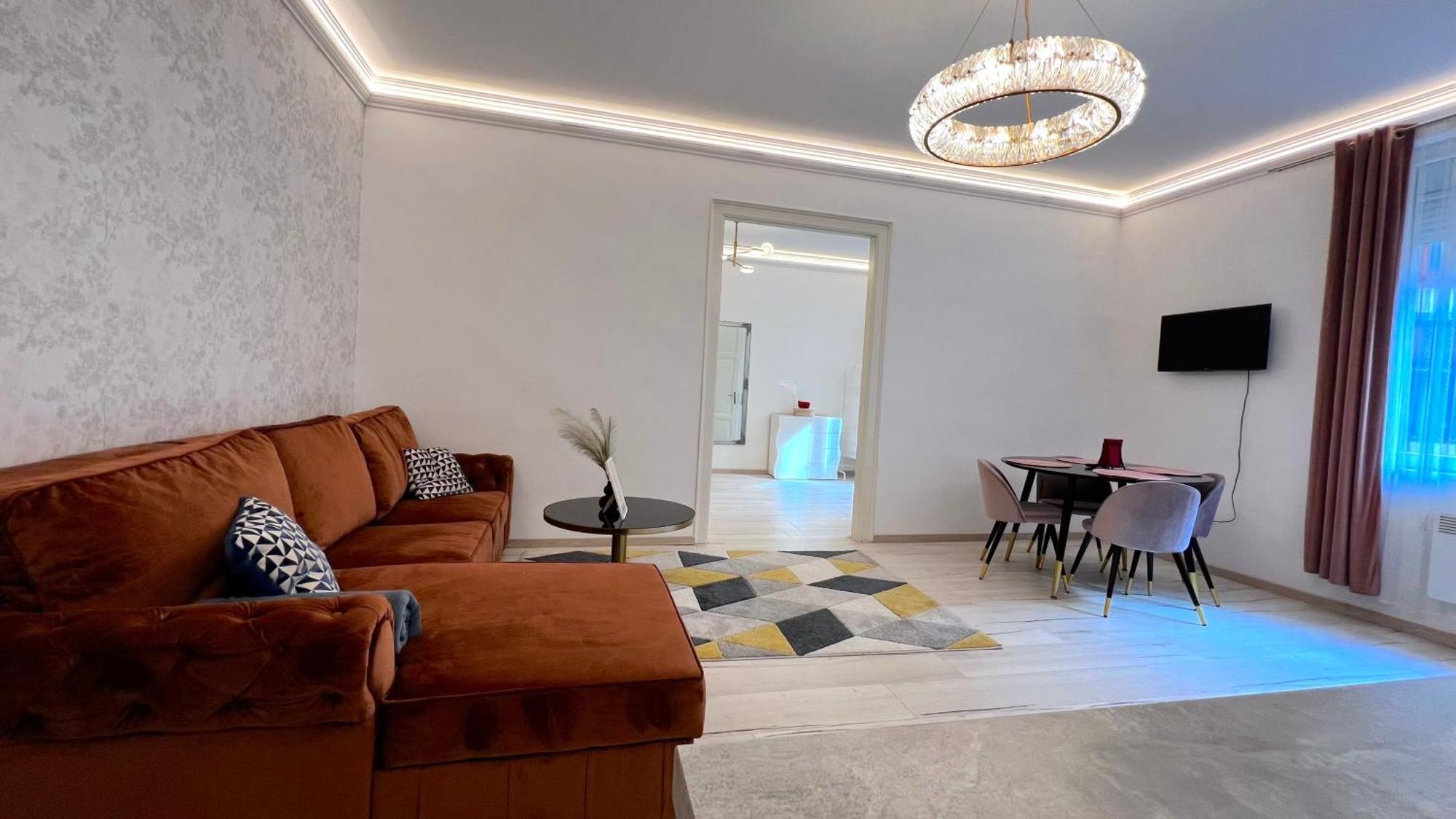 N24 Apartments By Small Home บูดาเปสต์ ภายนอก รูปภาพ
